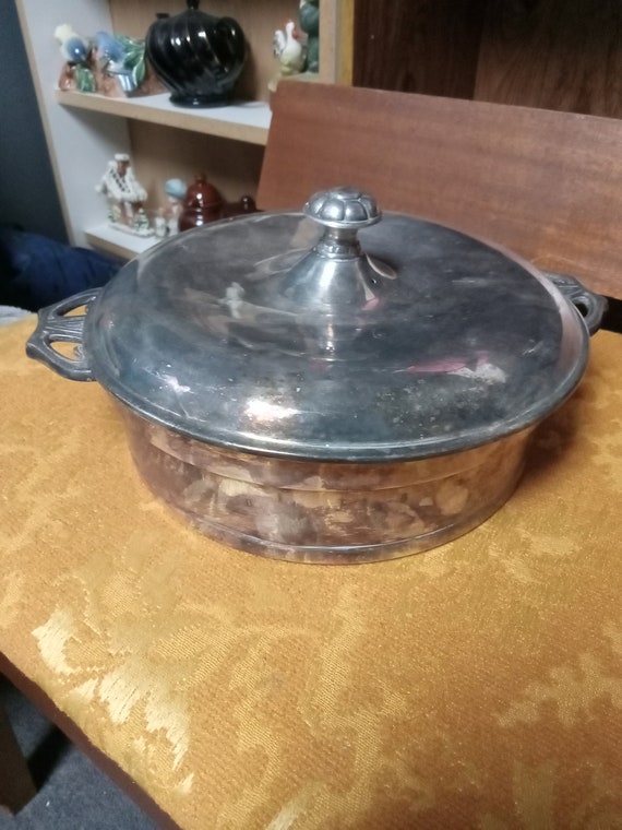 Royal Rochester  951 Sheffield SIlver serving pot with lid