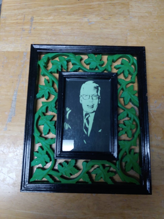Wooden cut lief frame Circa. 1980s