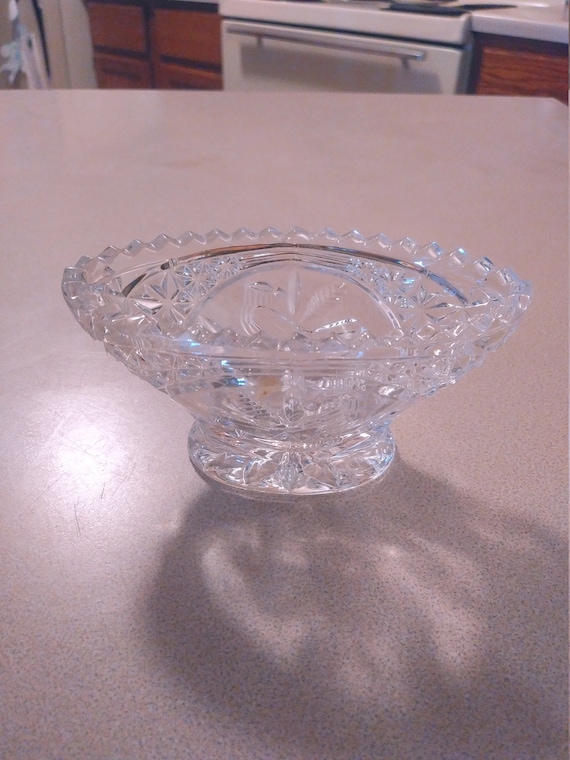 Crystal Cut glass salt/sugar dish with Eagle design Circa. 1970s