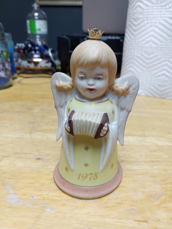 Kaiser Bell Angel Ornament Circa. 1978