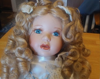 【antique doll】lithograph vintage ANTIQUE PORCELAIN DOLL MARK 