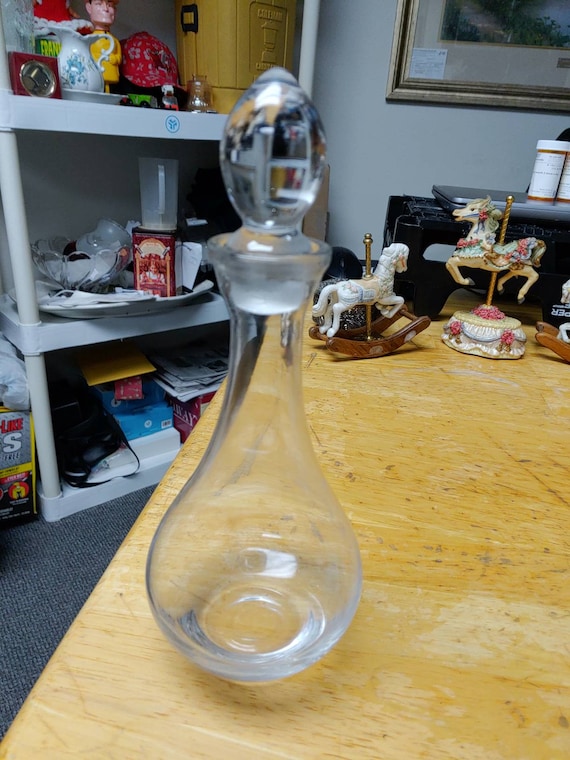 glass  wheel  cut CARAFE  with glass  stopper wine CORDIAL Circa. 1960s
