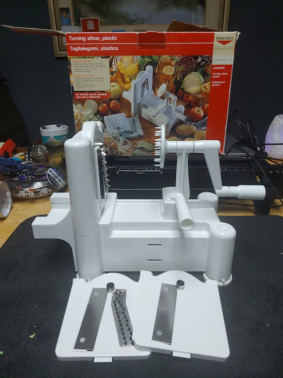 Paderno world cuisine 3 blade turning slicer