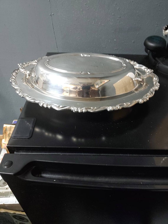 Reed & Barton serving platter with lid Circa. 1980s