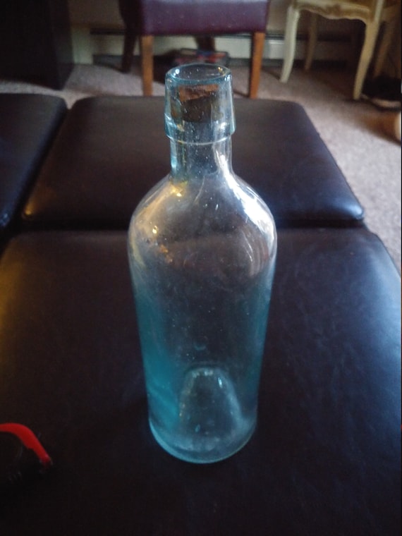 Dr. S.B.H. green medicine bottle Circa. 1800s