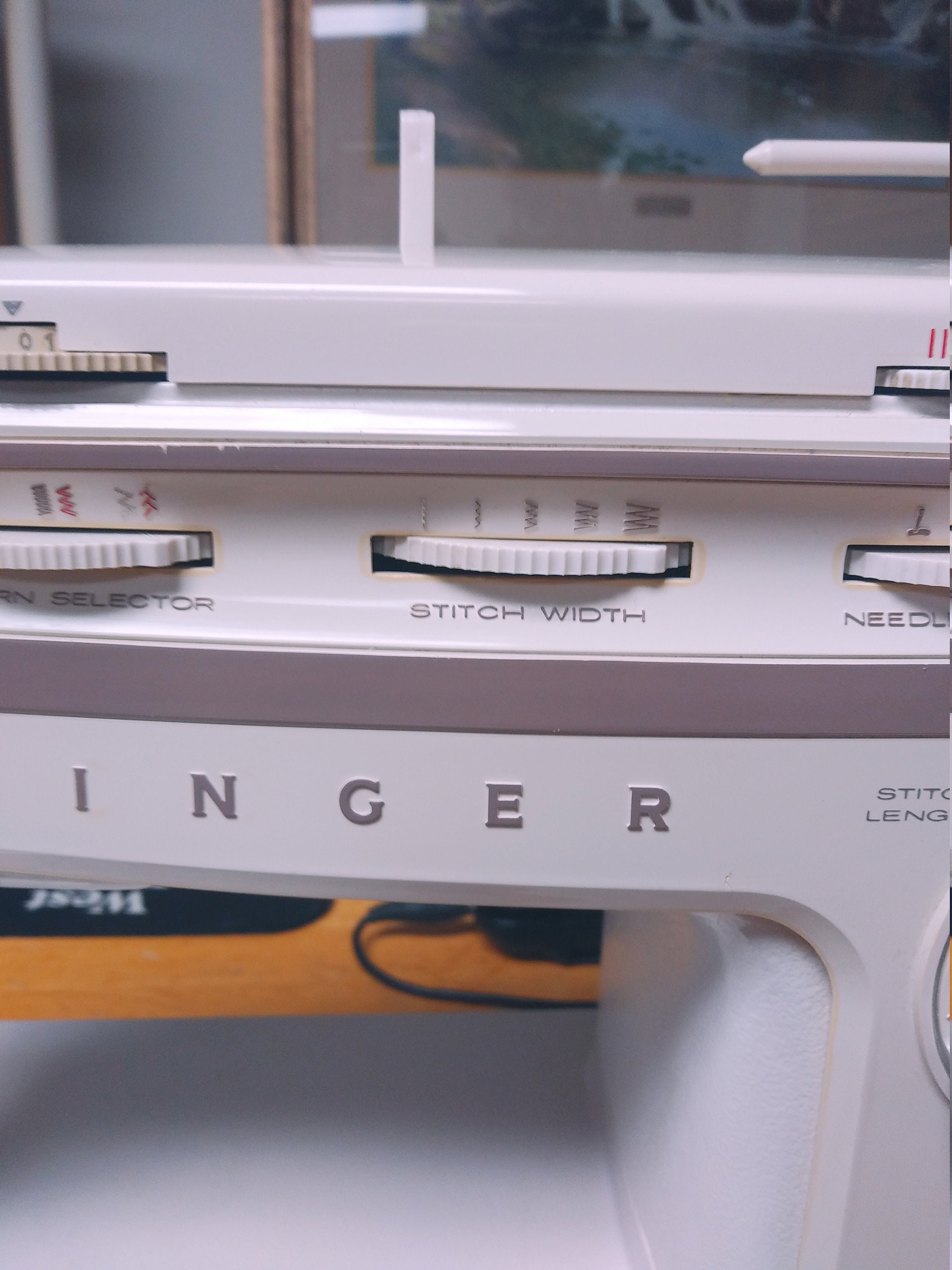 Singer Zig Zag Stylist 814 sewing machine with foot pedal Etsy