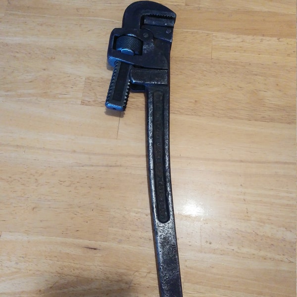 Pipe Wrench - Etsy