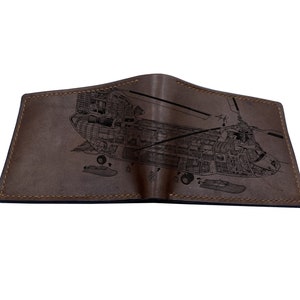Cartera de cuero premium recortada Boeing CH47 Chinook / Cartera de mecánico hecha a mano / Idea de regalo de billetera nueva de Navidad para él / Regalo de billetera de aniversario