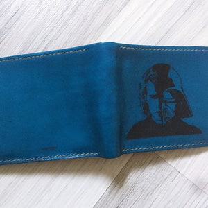 Cartera de piel de vaca de primera calidad hecha a mano para hombre de Darth Vader Star Wars, cartera The Dark Side, regalo de Jedi Force para él, cartera personalizada de Navidad
