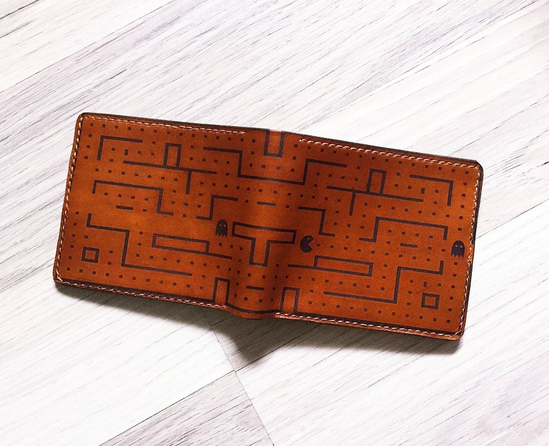 Pacman Leather Wallet, Retro Game, Personalized Gift - Etsy