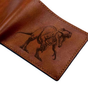 Portefeuille en cuir premium T-rex, portefeuille en cuir fait main art tyrannosaure, cadeau portefeuille dinosaure pour la fête des pères, portefeuille dinosaure de la période du Trias