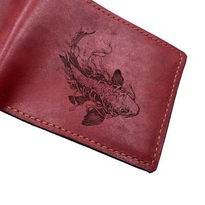 Cartera de cuero genuino para hombre con diseño de pez koi, regalo premium hecho a mano japonés Koi para él, regalo para novio, regalo de cumpleaños, billetera de cuero navideña