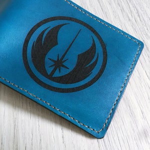 Cartera de cuero genuino con el logotipo de la Orden Jedi de Star Wars, billetera premium de The Last Jedi, regalo personalizado de Jedi Force para él, billetera navideña de Star Wars