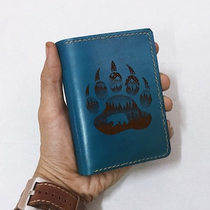 Cartera de cuero genuino con diseño de pata de oso, regalo de cuero de primera calidad para animales salvajes, regalo único de caza hecho a mano, regalo de billetera navideña personalizada