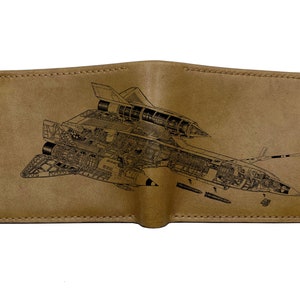 Cartera de hombre de primera calidad de Lockheed recortada / Regalo hecho a mano con motivos militares / Cartera de cuero para hombre / Regalo de Navidad / Regalo de aniversario para marido militar