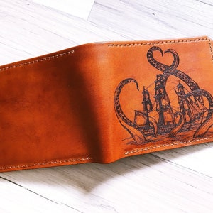 Portefeuille en cuir véritable haut de gamme Kraken art, idée cadeau de Noël portefeuille fait main, mythe du monstre viking, portefeuille unisexe design monstre Atlantis