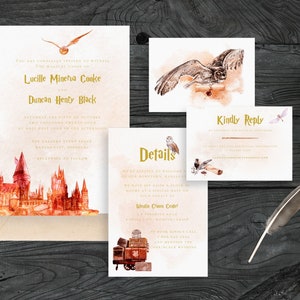 Könnte beinhalten: Hochzeitseinladungs-Set mit magischem Thema. Die Einladungen zeigen Aquarellillustrationen eines Schlosses, einer Eule und eines goldenen Schnatzes. Der Text enthält die Namen Lucille Minerva Cooke und Duncan Henty Black.