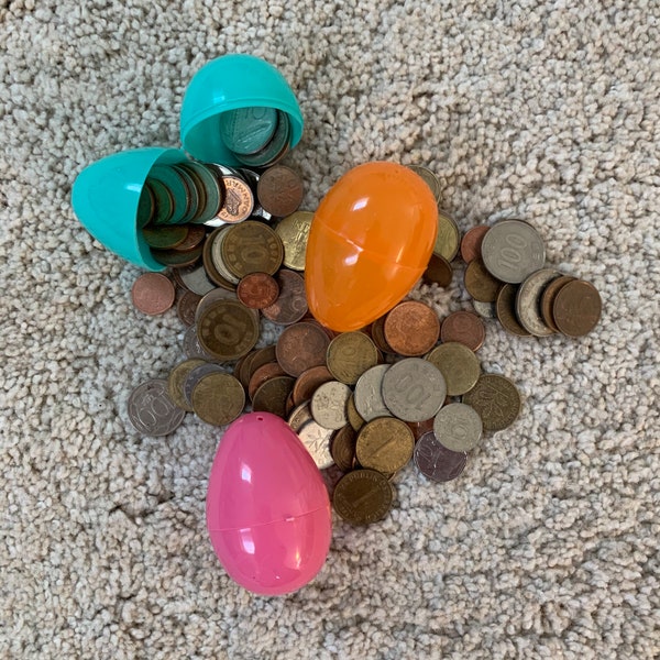 100 monedas extranjeras antiguas: objetos únicos para la búsqueda de huevos de Pascua