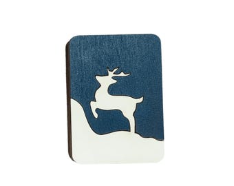 Wooden Needle Case with Winter Deer Motif, Kind Fox by Wizardi, 5 x 7 cm, 3 mm Plywood Sewing Accessory