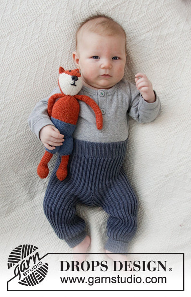 super soft extra fine merino wool Drops Baby Merino knitting yarn from Garnstudio