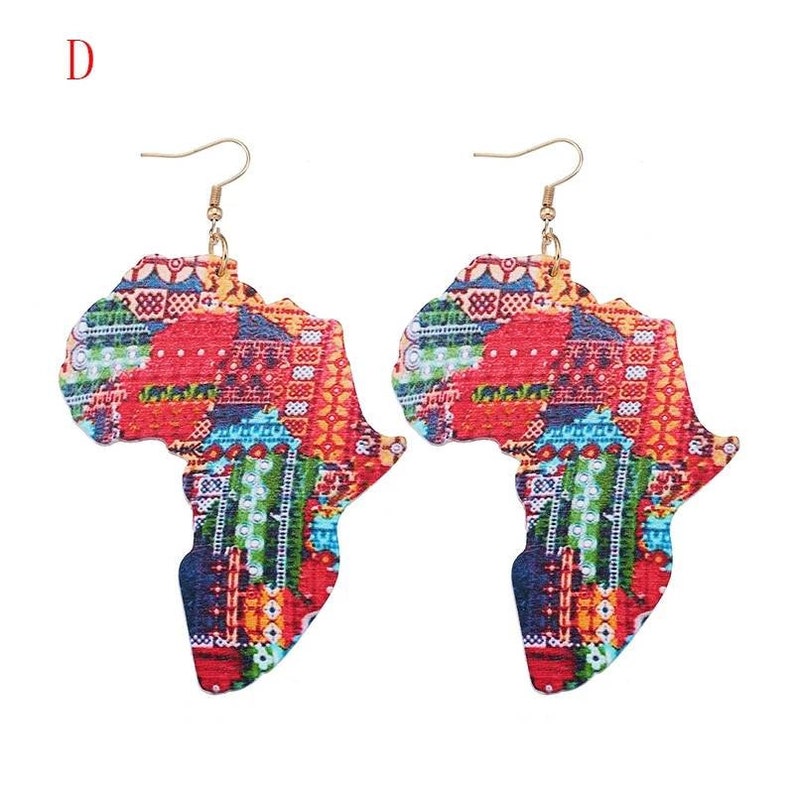 Latest Ethnic Women Jewelry Design Natural Wooden African Original Eco Animal Painted Pattern Earrings