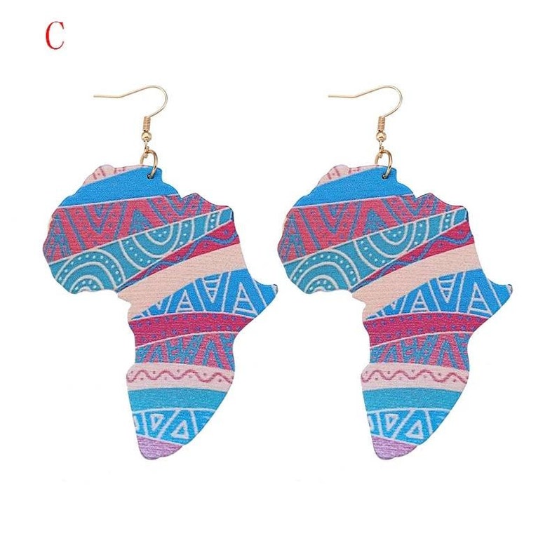 Latest Ethnic Women Jewelry Design Natural Wooden African Original Eco Animal Painted Pattern Earrings