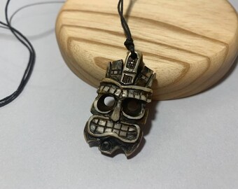 Handmade Pendant African Mask, Jewerly Pendant, Bone Pendant, Mask Pendant, Bone Amulet Mask, Bone Talisman, Bone Accessory, Bone Jewerly