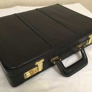 Vintage Leather Briefcase, Leather Briefcase, Vintage Briefcase, Briefcase, Suitcase, Case, Carpetbag, Valise, Bag, Antique Bag, Diplomat