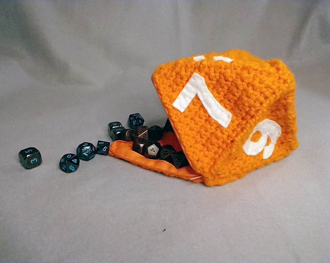 DND Dice Bag D8 Crochet Handmade Gift Zipper Bag Etsy