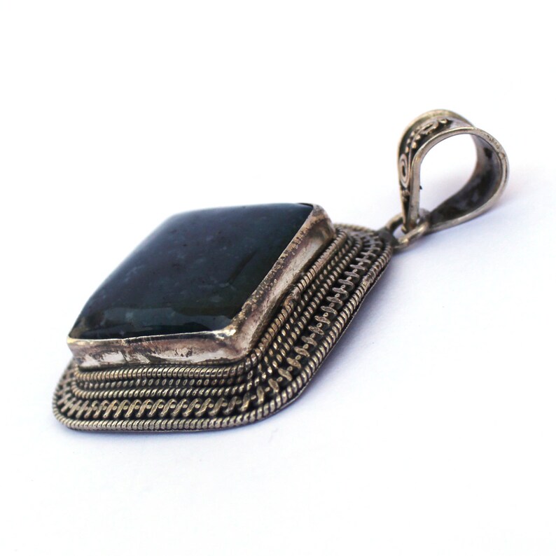 Moss Agate gemstone pendant hand made pendant sterling silver 92.5/% pendant.
