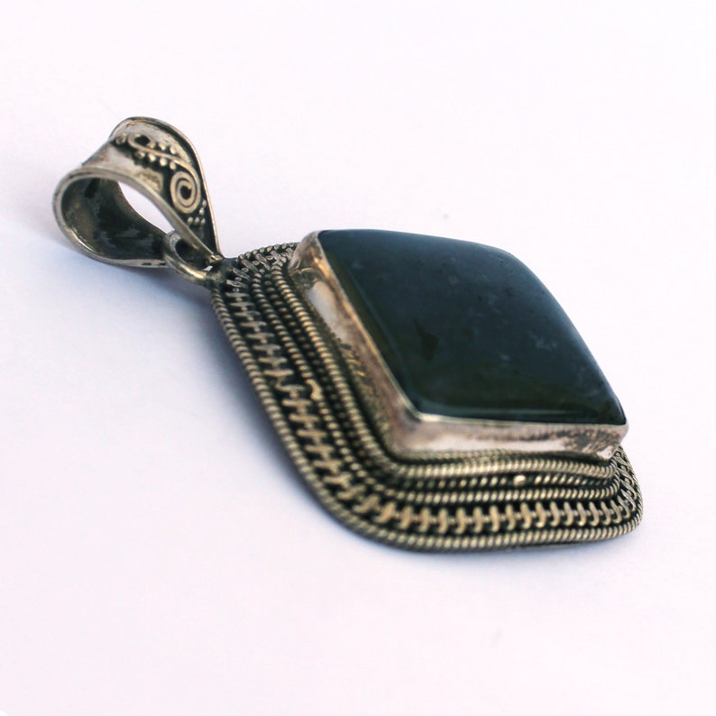 Moss Agate gemstone pendant hand made pendant sterling silver 92.5/% pendant.