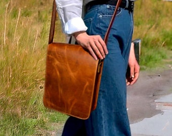 Personalized Leather Satchel Handmade Messenger Crossbody Shoulder iPad Bag for Men and Women Custom Travel Work Bag Birthday Gifts Holiday