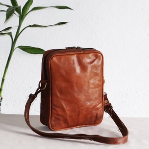 Petit sac cartable personnalisé en cuir véritable sac iPpad sac à bandoulière pour femmes et hommes sac de bureau cartable rustique