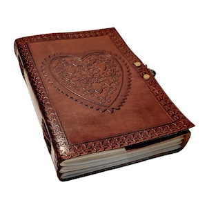 Leather Journal Heart Notebook, Rustic Personalized Lockable Diary, Travel journal, Sketchbook, scrapbook, book of Shadow, Personalised gift