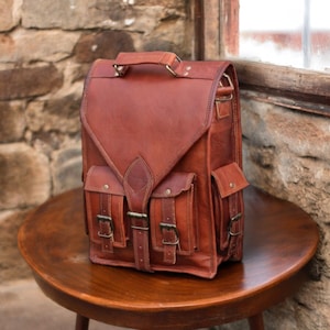 Sac à dos en cuir personnalisé sac à main sac à dos convertible sac messager sac bandoulière pour ordinateur portable sac à dos en cuir gravé personnalisé petite cartable