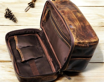 Borsa da toilette in pelle personalizzata per uomo, beauty case personalizzato, regalo per testimoni di nozze, borsa da viaggio, organizer per il trucco, pochette cosmetica, regalo di compleanno.