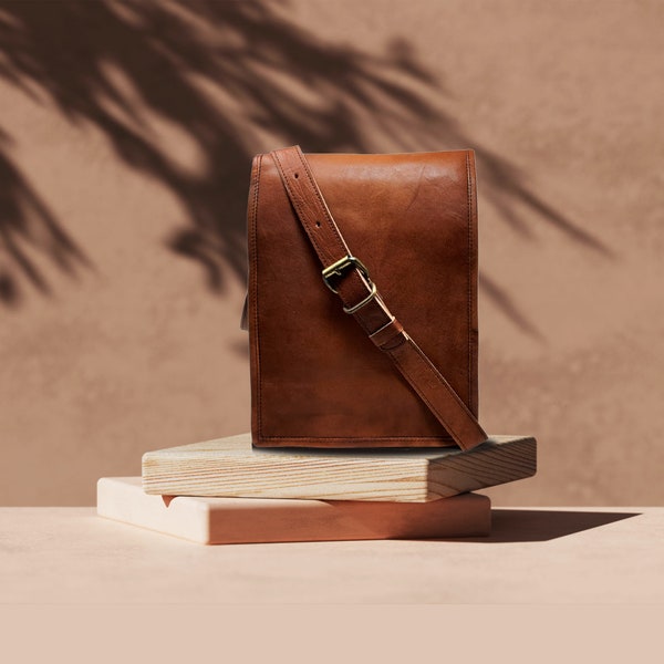 Handmade Personalized Genuine leather Satchel bag for iPad bag shoulder bag for Men & Women gift for men office bag work rustic bag Satchel