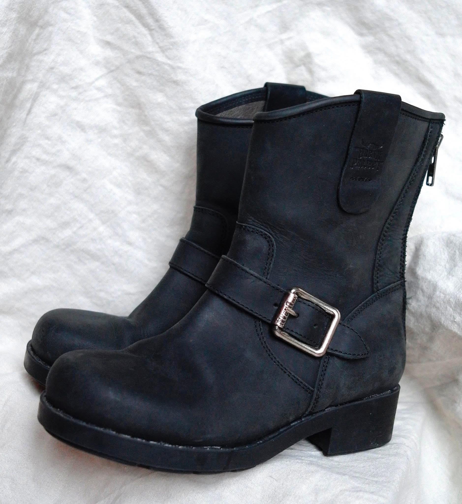Vintage Boots Size