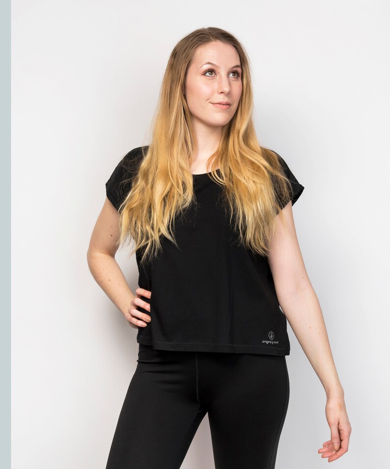 Women\u2019s Cropped Top Loose Fit Top Short Sleeve T-Shirt Organic Cotton Grey Oversized Top Organic Cotton Top Tee Activewear for Women