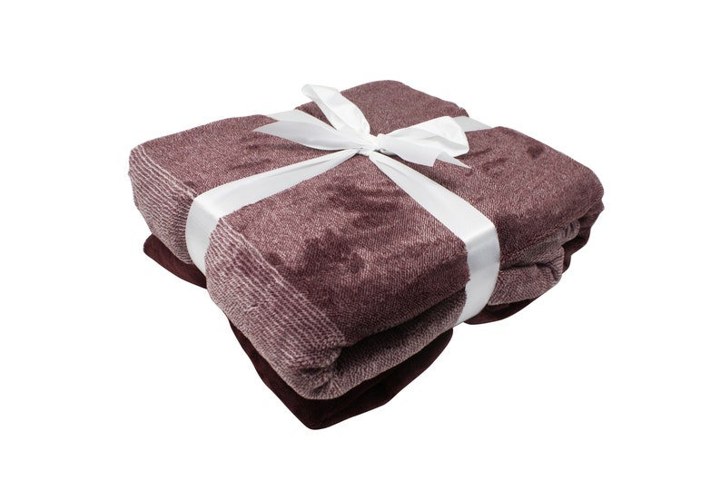 Henrys Premium Living Blanch/Wool Cover/Day Blanch-High quality XL blanket-soft fleece, warm & fluffy | 140 x 190 cm | Bordeaux Red image 4
