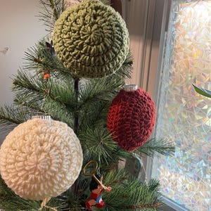 Handmade Crochet Christmas Ornament: Single Color Holiday Decor