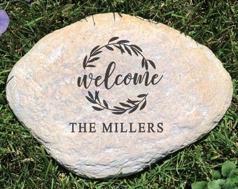Engraved Welcome Garden Stone, garden decor, personalized garden stone, outdoor decor, family name, yard decor, housewarming gift, wedding