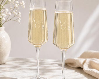 Personalized Wedding Champagne Glasses With Initials, Custom Engraved Toasting Flutes For Newlyweds, Anniversary Gift, Mr. and Mrs. Glasses