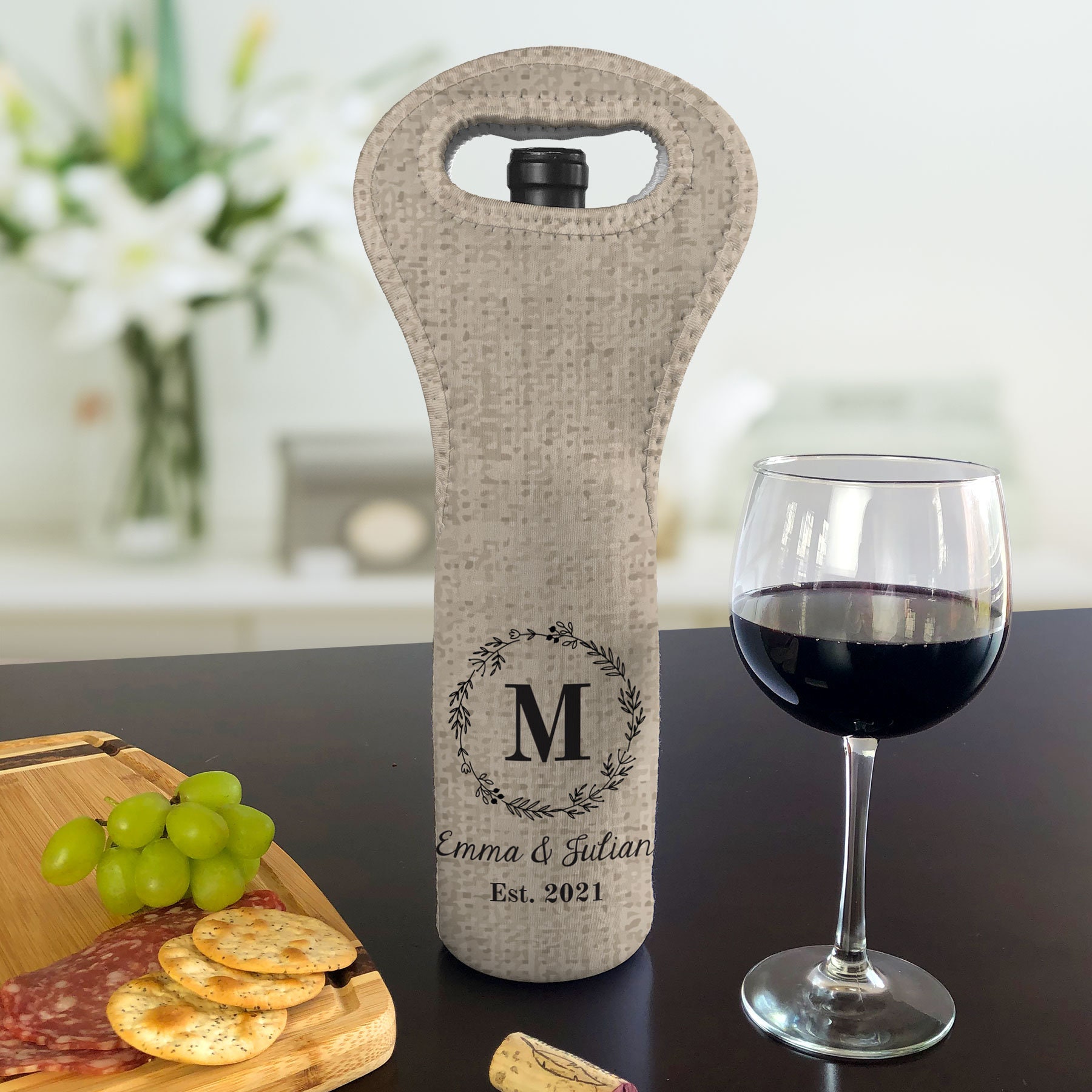 Initial Wreathe Insulated Personalized Wine Gift Bag - Etsy