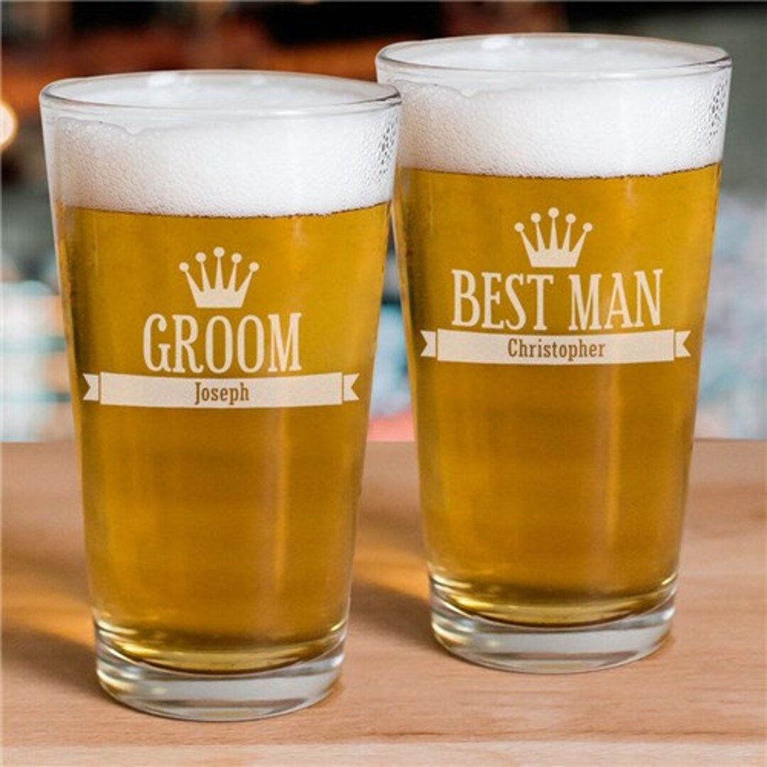 Engraved Groomsmen Glass, Personalized Groomsmen Gift, Best Man Gift, Wedding Party Favor ...