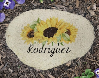 Personalized Sunflowers Flat Garden Stone, Welcome Garden Stone, Floral Garden Stone, Housewarming Gift, Gift For Gardener, Gardens Decor