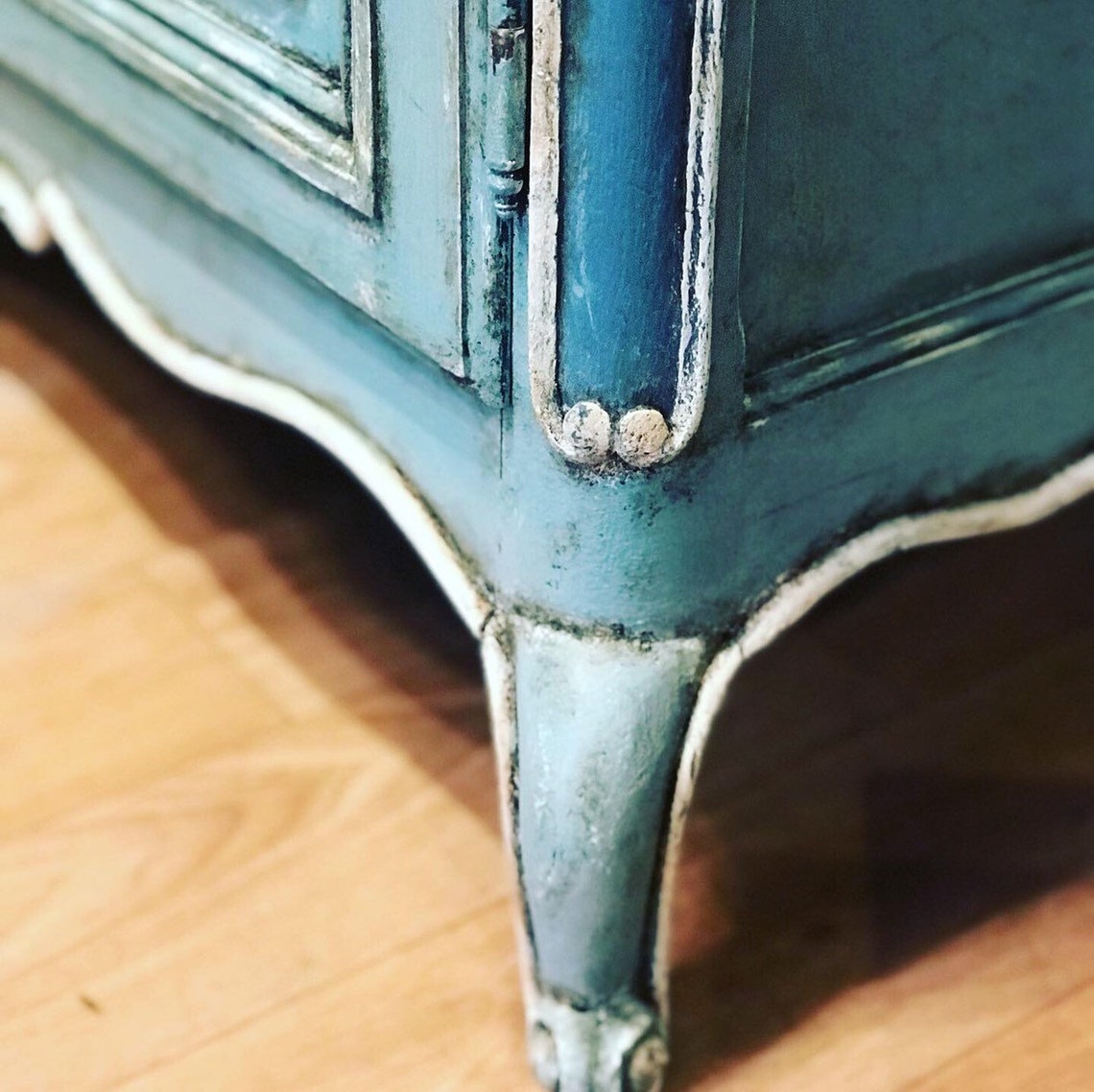 SOLD SOLD Vintage Sideboard /statement Piece Etsy