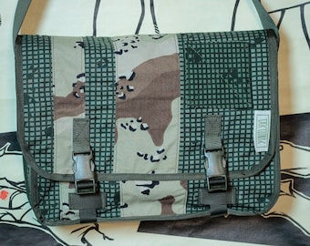 M-0153 Messenger Bag in Desert Night & 6-color Desert Camouflage I/II