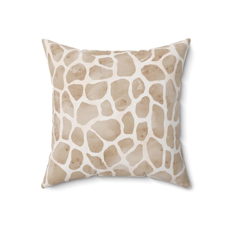 Cuscino quadrato in poliestere filato con stampa giraffa, motivo acquerello con fauna selvatica, decorazione con design safari, unico nel suo genere. 18" × 18"