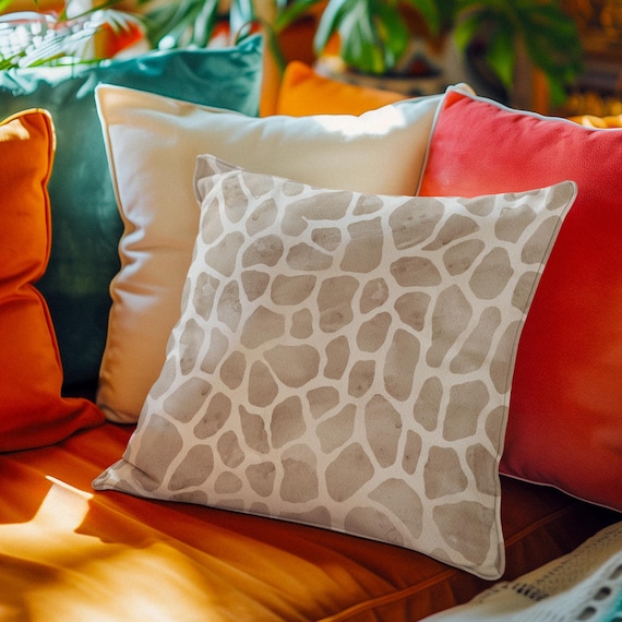 Giraffe Print Spun Polyester Square Pillow Watercolor Wildlife Art Throw Accent Safari Design Cushion Unique Animal Design Decoration